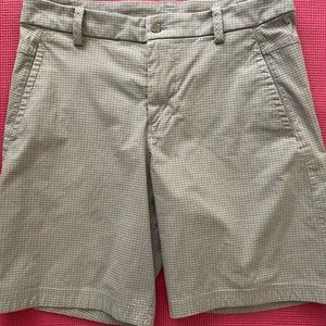 Lululemon Size 36 Shorts 9” inseam